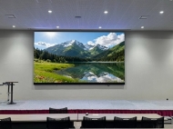 某集團公司會議室小間距高清全彩LED顯示屏